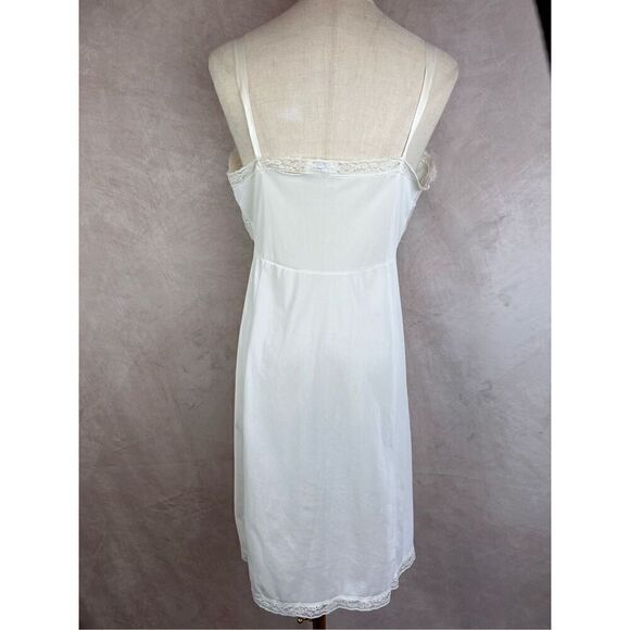 Vintage White Plus Size Slip Dress - Picture 5 of 12